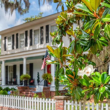Open Gates Bed & Breakfast Darien Exterior photo